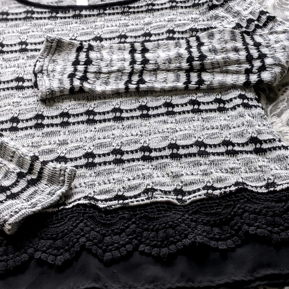 Xhilaration Layered Knit/Crochet Top - Picture 8 of 16